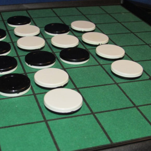 OTHELLO Board Game - A Minute To Learn A Lifetime To Master 1981 by Gabriel - Picture 10 of 12